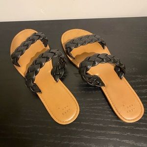 A new day - target brand- size 11 - black